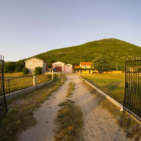 Villa Za Odmor Svitavac Trebinje